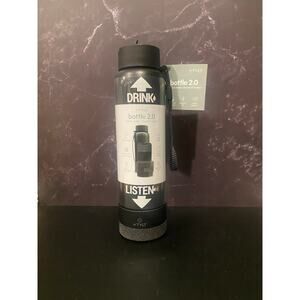 NEW Tylt Water Bottle/ Bluetooth Speaker